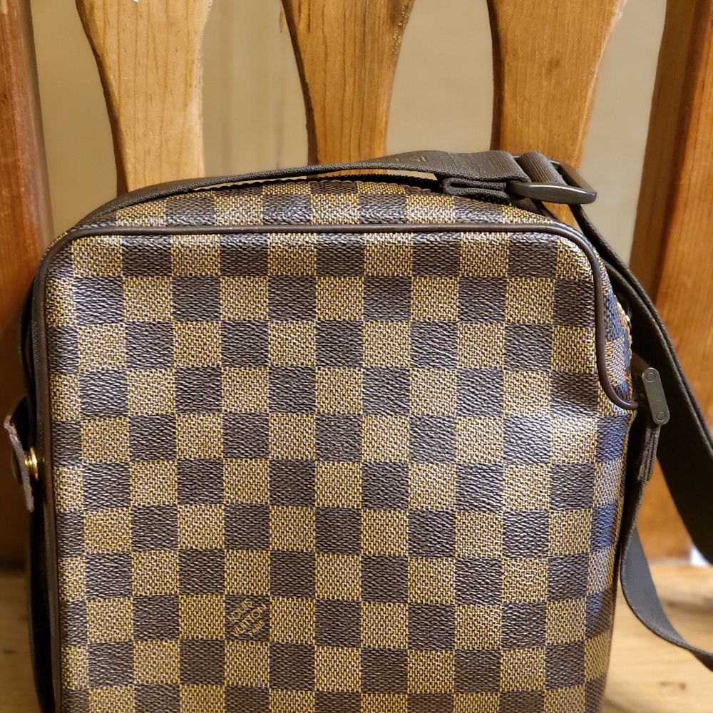 Louis Vuitton Damier Olav Bag